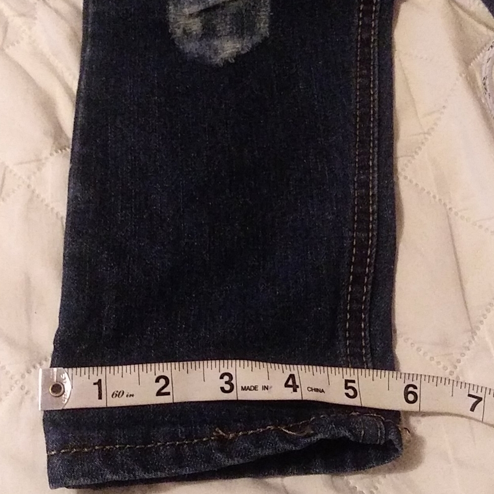 Jean - Picture 2 of 4